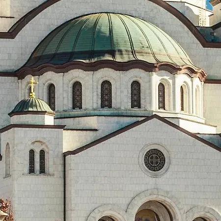 Tesla - Smart Garni 4* Βελιγράδι