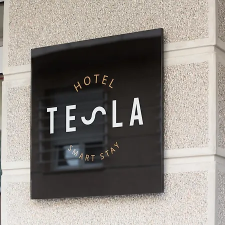 Tesla - Smart Garni 베오그라드