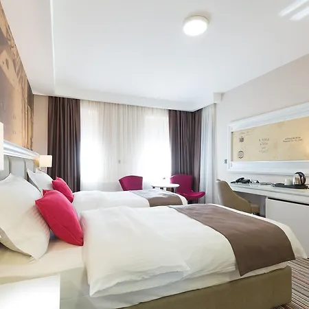 Ξενοδοχείο Tesla - Smart Garni