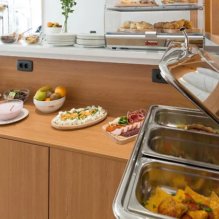 Tesla - Smart Garni Ξενοδοχείο