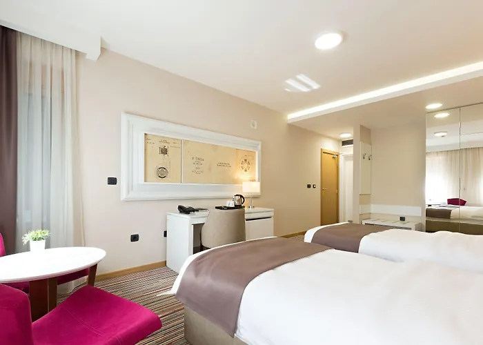 Tesla - Smart Garni Belgrad