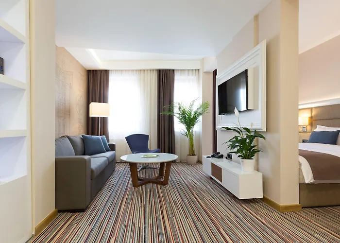 Hotel Tesla - Smart Garni Belgrado